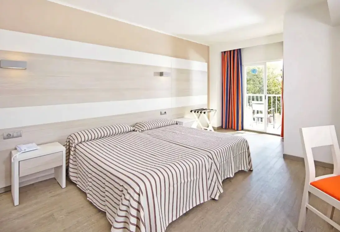 Hotel Ahoi! Urban Beach