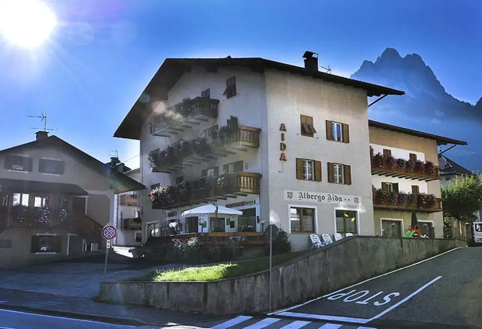 Hotel Albergo Aida  (Pozza Di Fassa)
