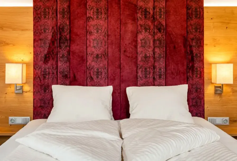 Pokój w hotelu Almhof Gasthof