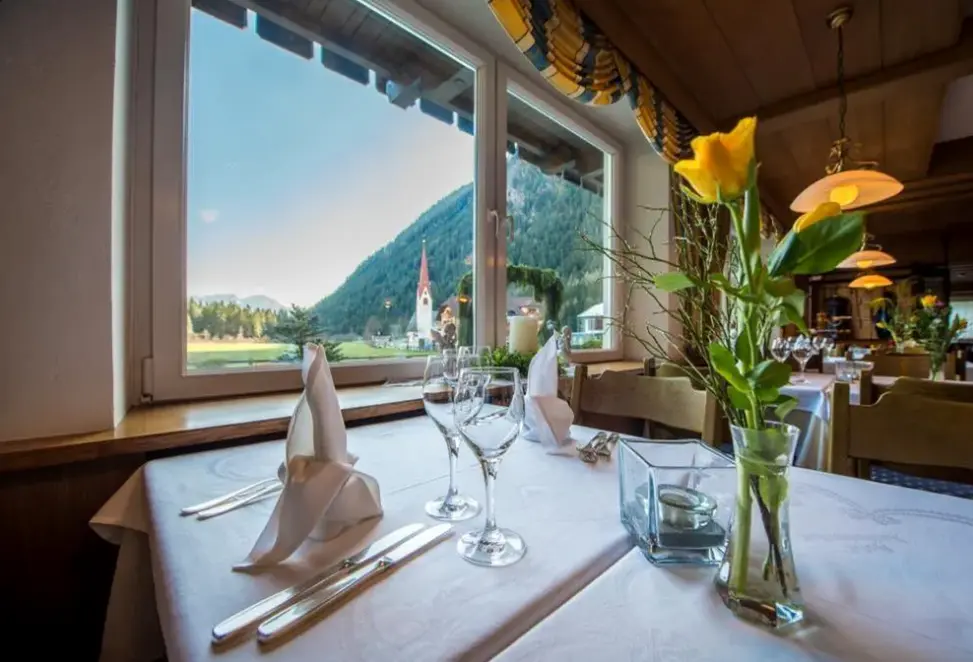 Restauracja i jedzenie w hotelu Antholzerhof