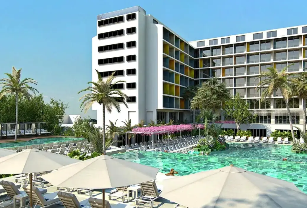 Basen w hotelu Aqua Silhouette (ex. Bella Playa)