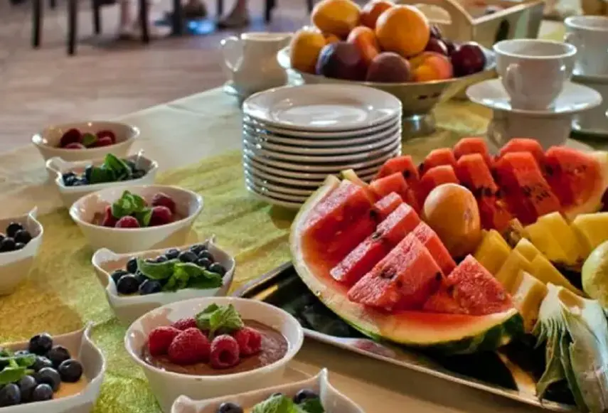 Restauracja i jedzenie w hotelu Ara (Jastrzębia Góra)