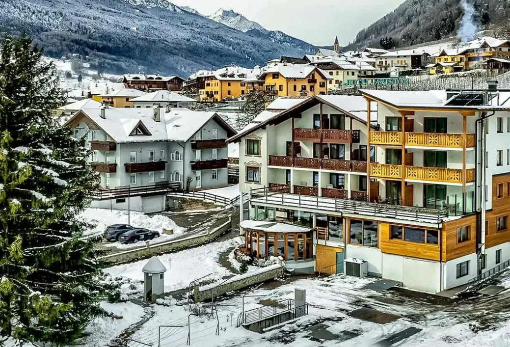 Hotel Ariston (Monclassico)