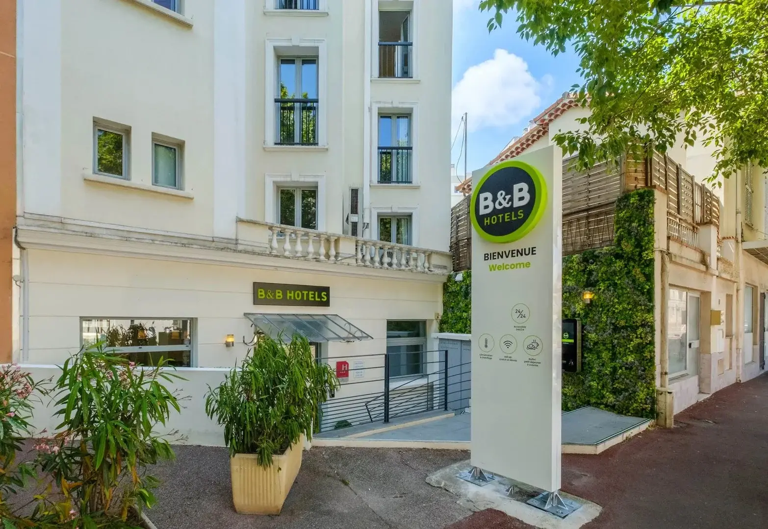 Hotel B&B Hotel Antibes Juan-les-Pins