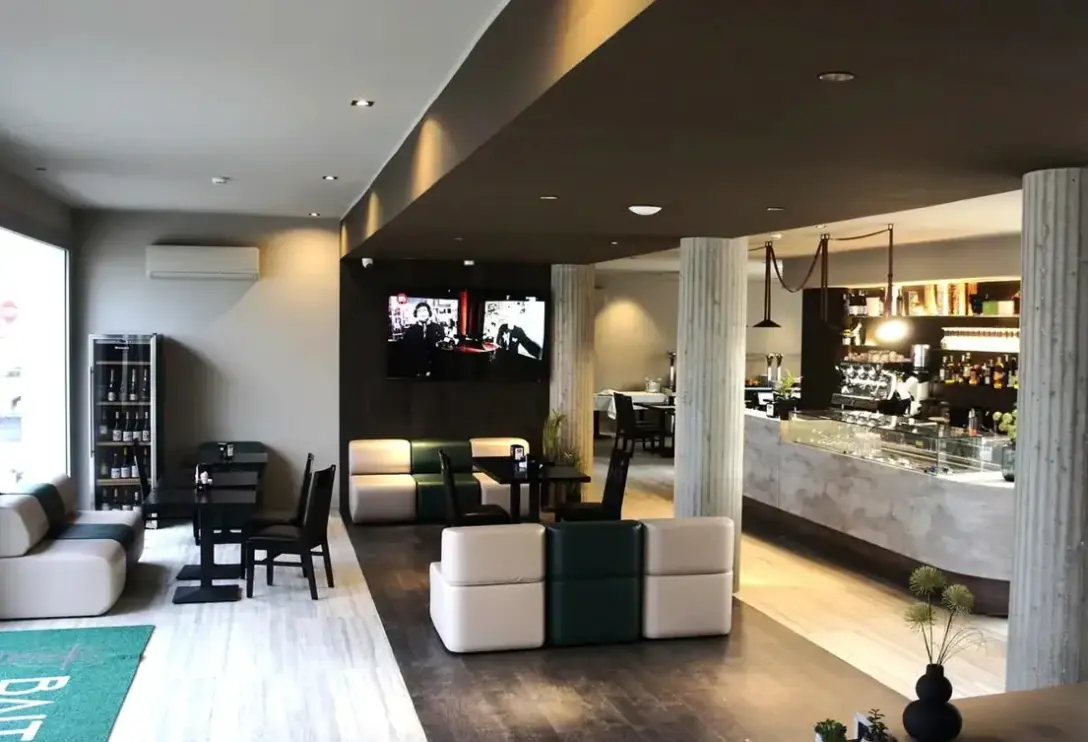 Lobby hotelu Baitan
