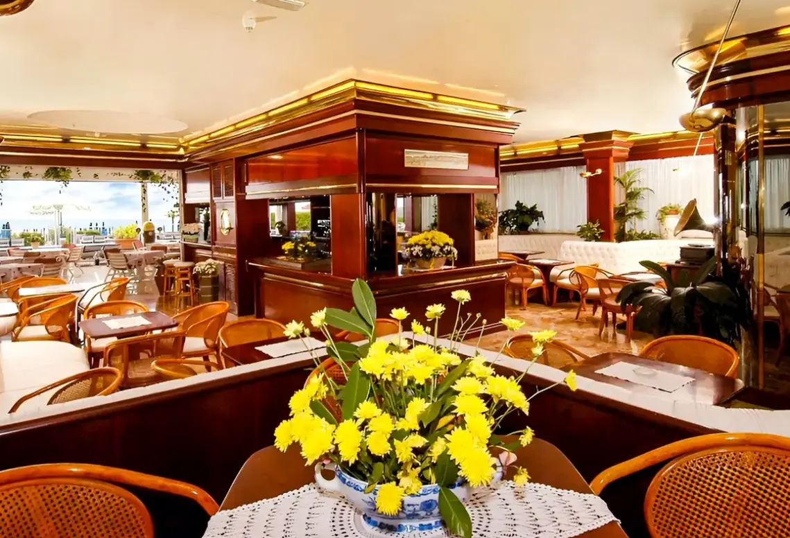 Restauracja i jedzenie w hotelu Beny (Lido di Jesolo)
