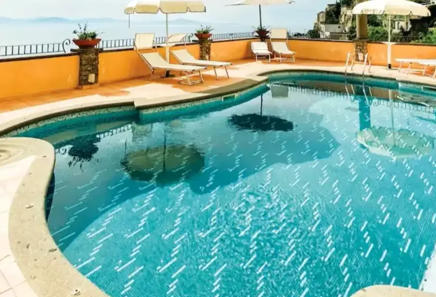 Basen w hotelu Bonadies Ravello