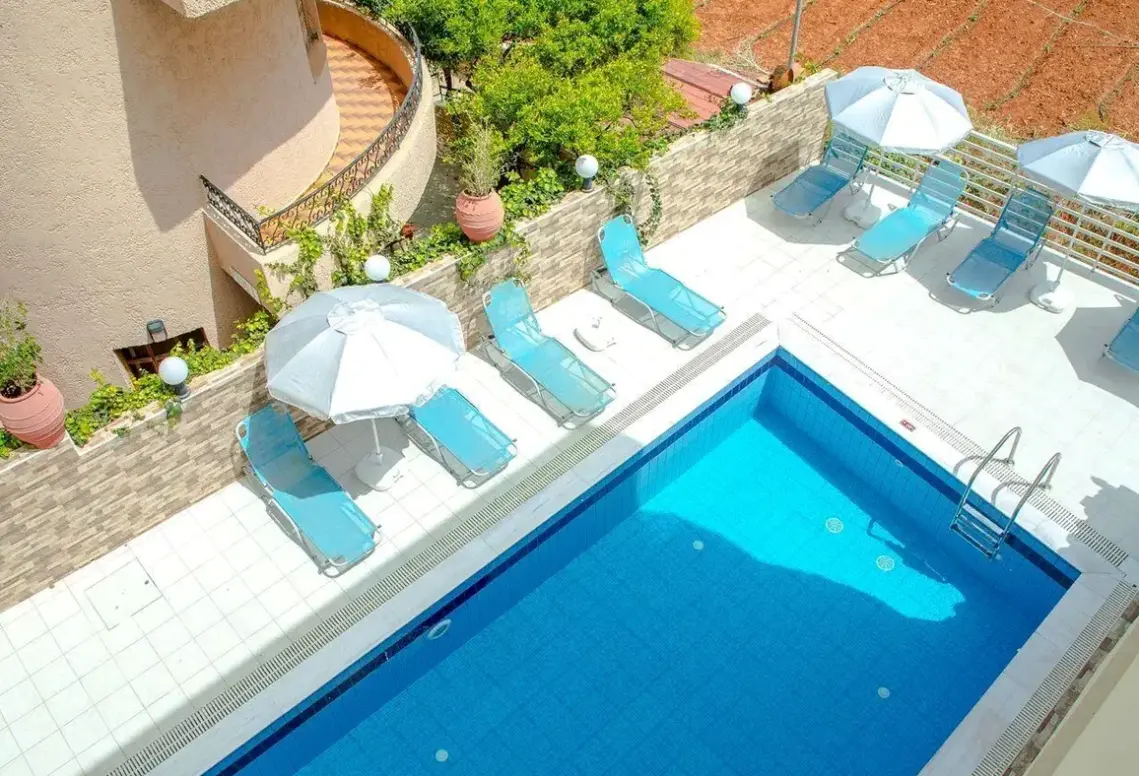 Basen w hotelu Cloud 9