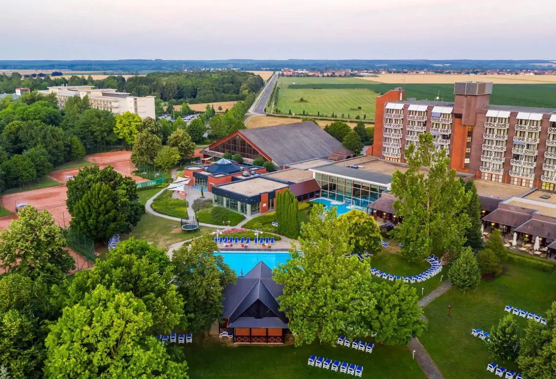 Obiekt hotelu Danubius Health Spa Resort (Buk)