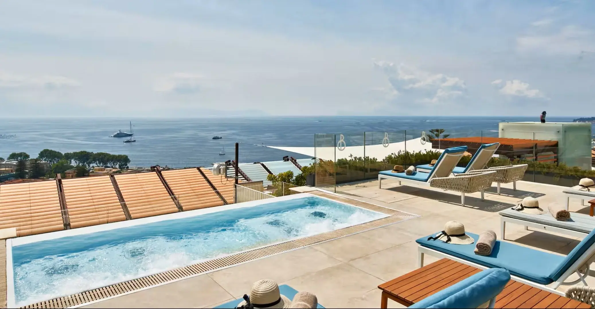 Hotel De Bonart Naples, Curio Collection by Hilton