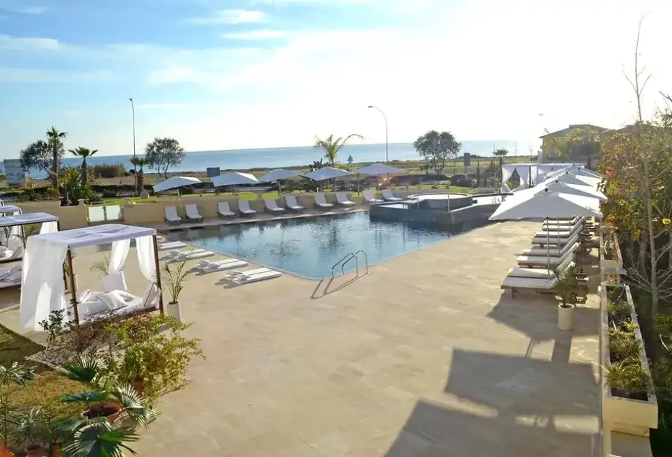 Hotel E Hotel Spa and Resort (Larnaka) w Cypr (Larnaka) - oferta last minute