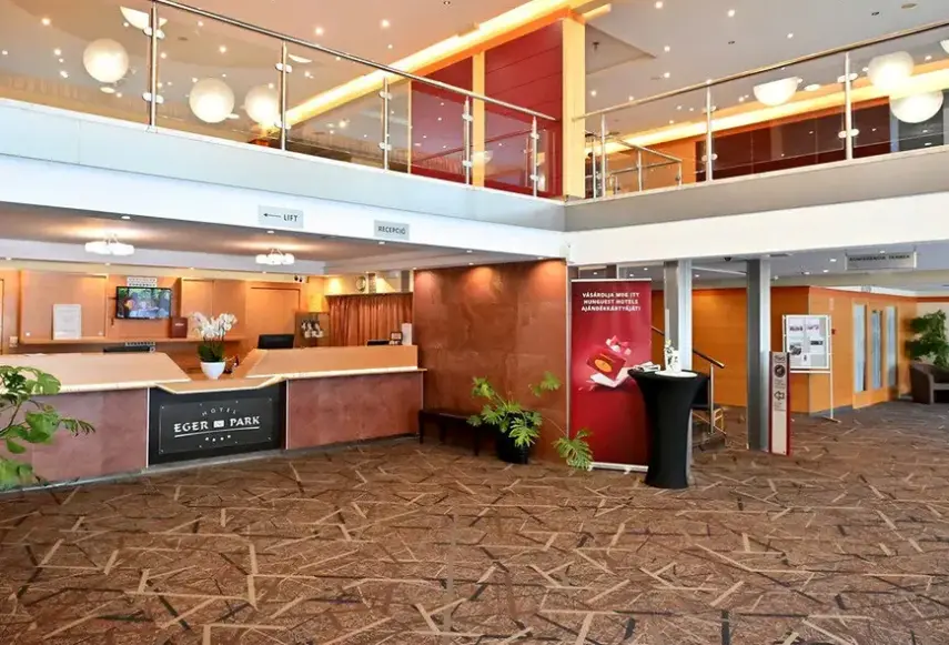 Lobby hotelu Eger & Park