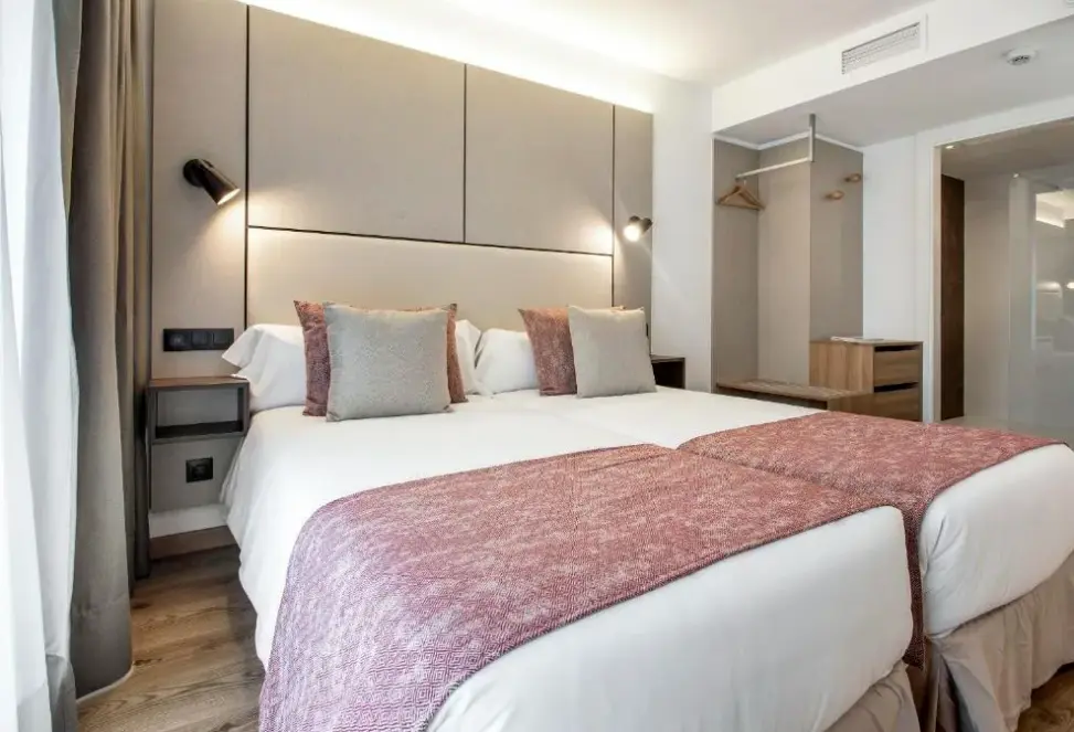 Pokój w hotelu Eurobuilding 2 Pierre & Vacances