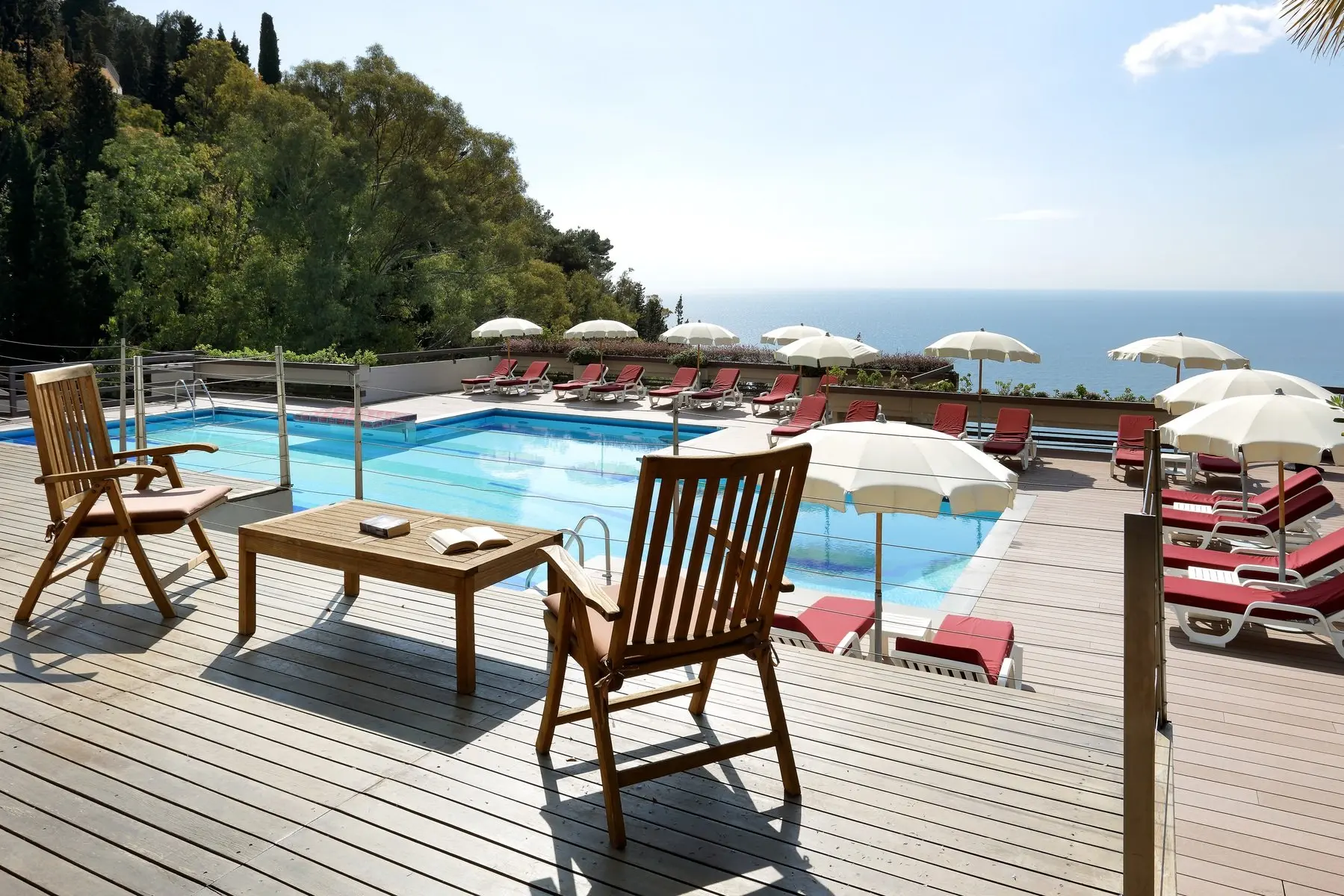 Basen w hotelu Eurostars Monte Tauro (ex. Monte Tauro)