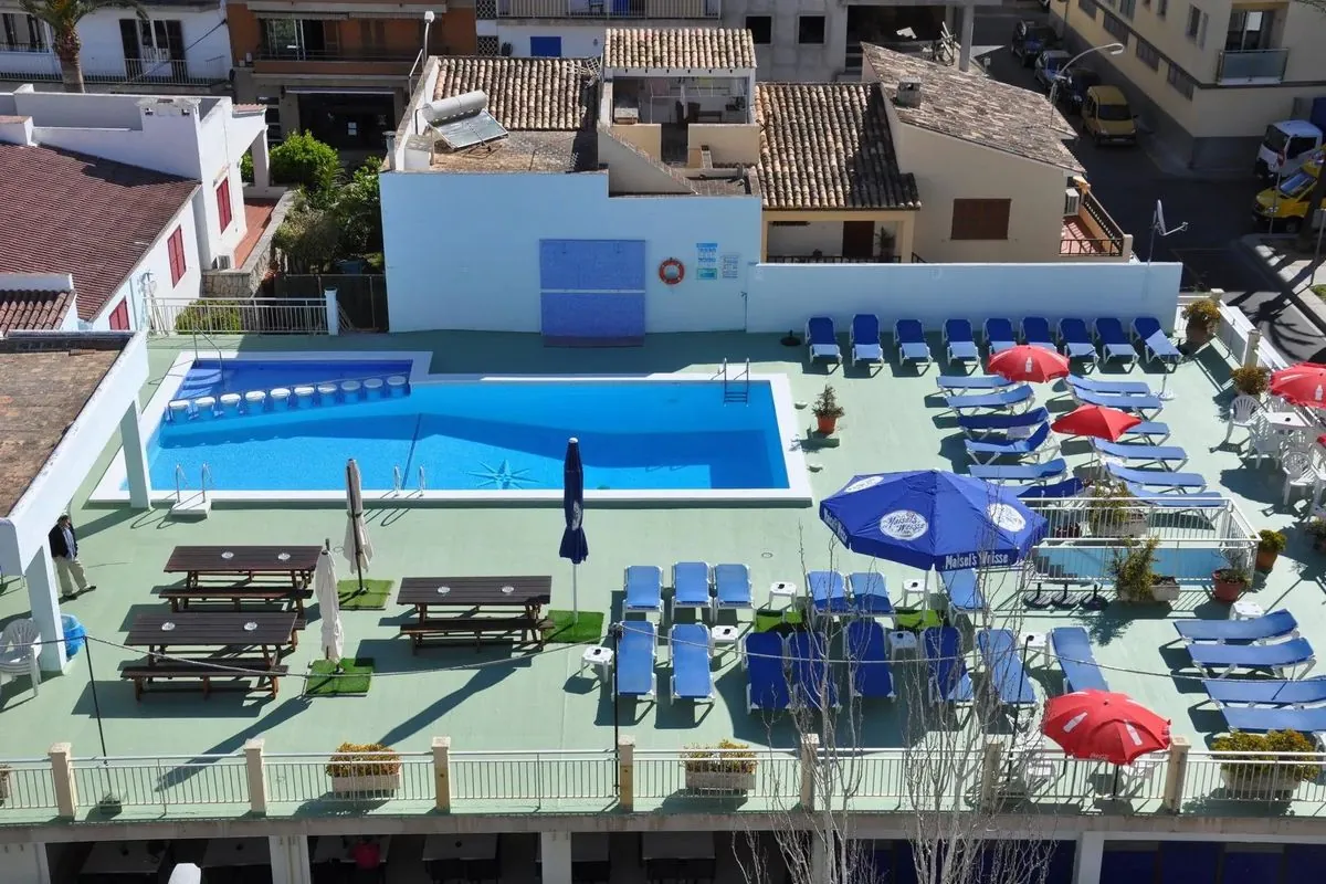 Hotel Gami Hostal
