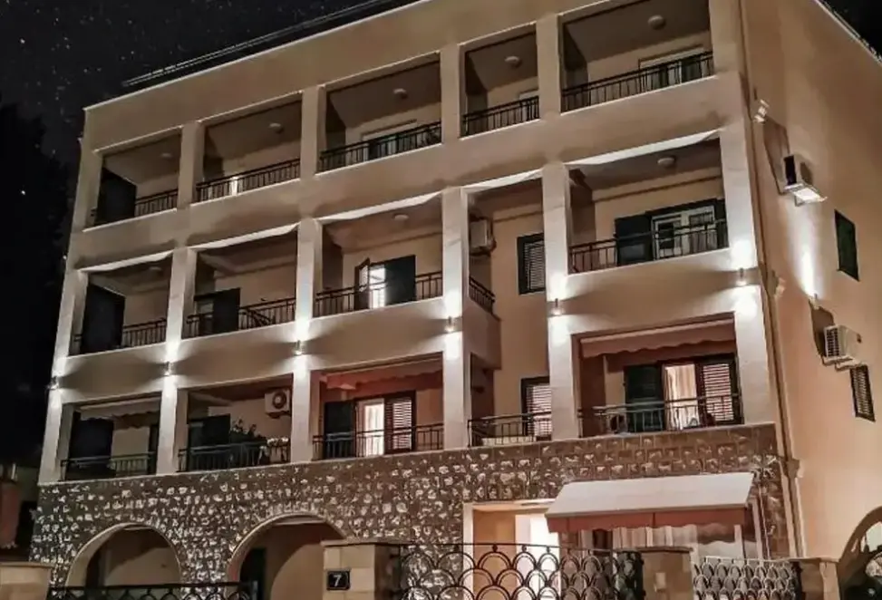 Hotel Guest House Medin