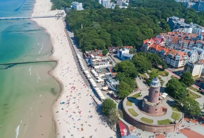Plaża przy hotelu Hanseatic