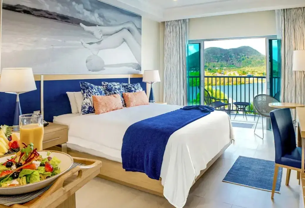 Pokój w hotelu Harbor Club St. Lucia, Curio Collection by Hilton