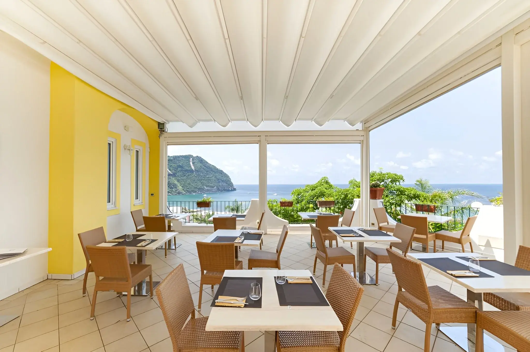 Restauracja i jedzenie w hotelu Hotel Capizzo