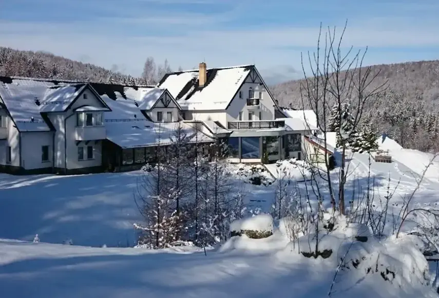 Widok z hotelu Hotel Chojnik