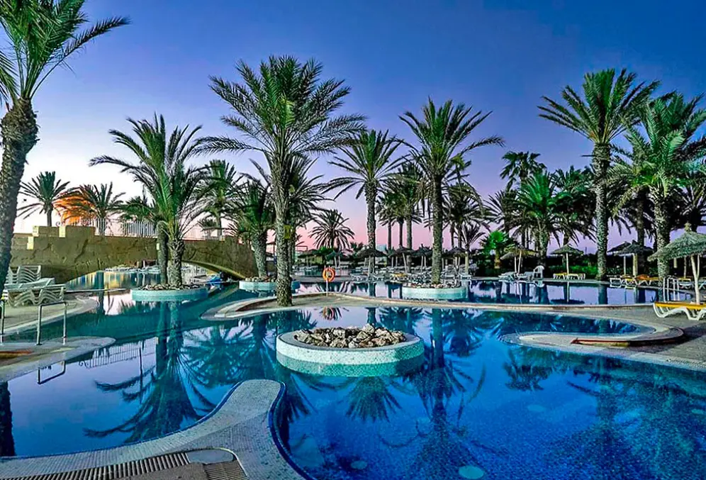 Basen w hotelu Houda Golf & Beach Club
