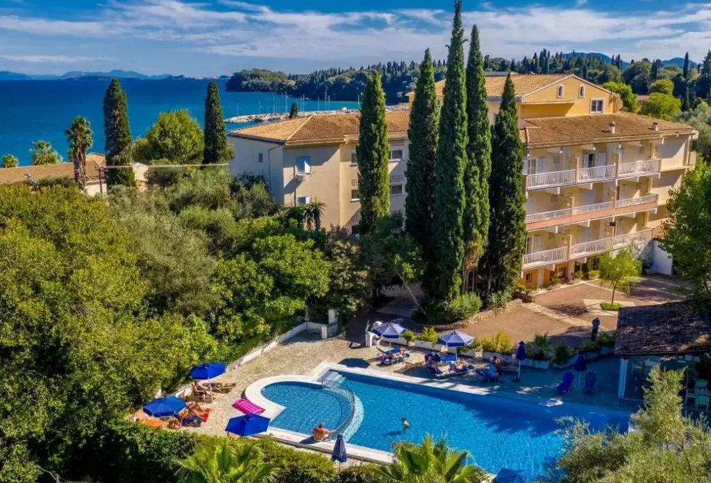 Hotel Ipsos Beach (Corfu)