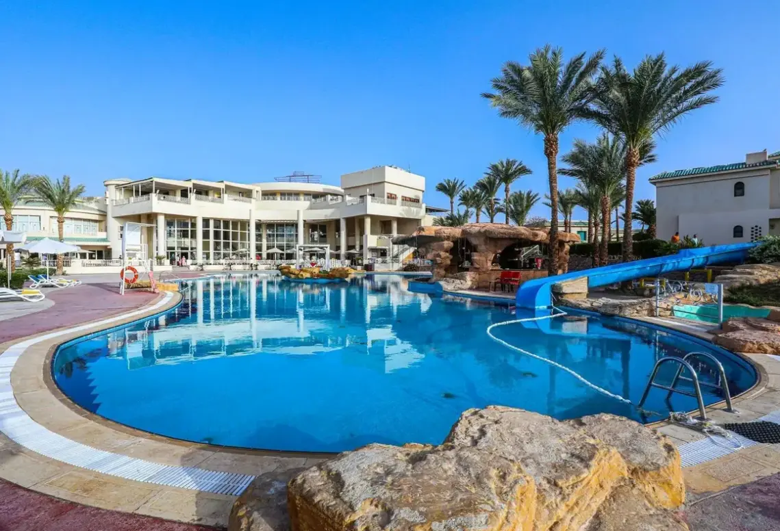 Hotel Island View Resort