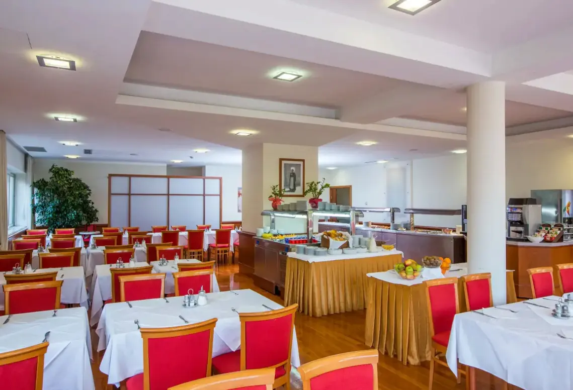 Restauracja i jedzenie w hotelu Ivka (Dubrovnik)