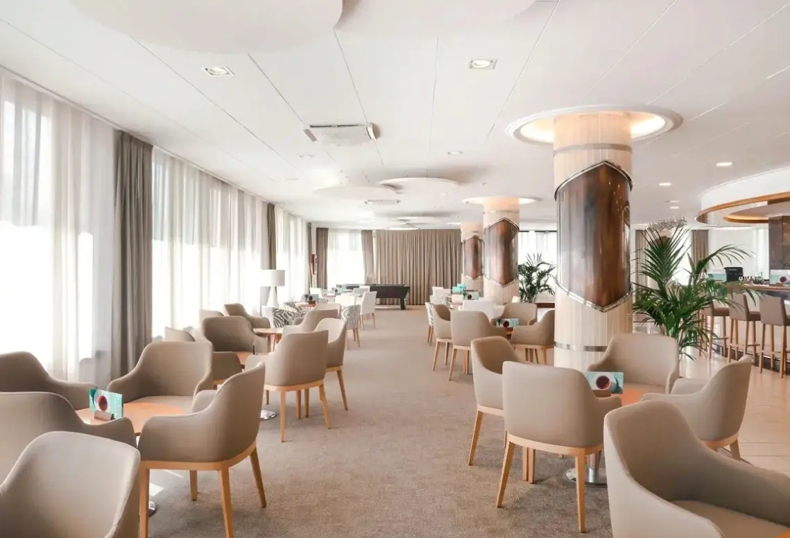 Lobby hotelu Kaktus Volga (Calella)