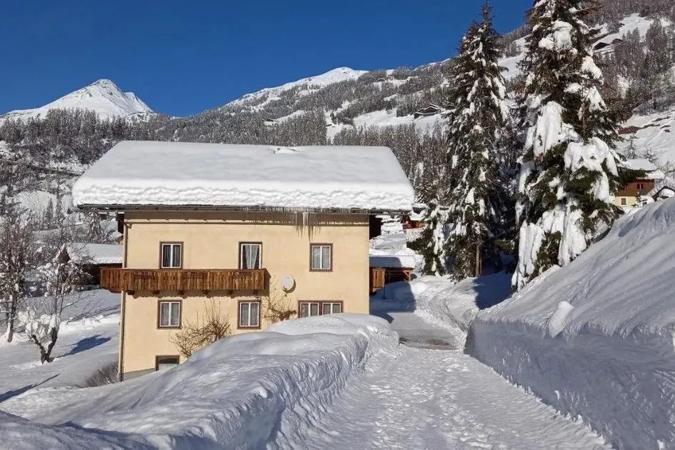 Hotel Leng Ferienhaus