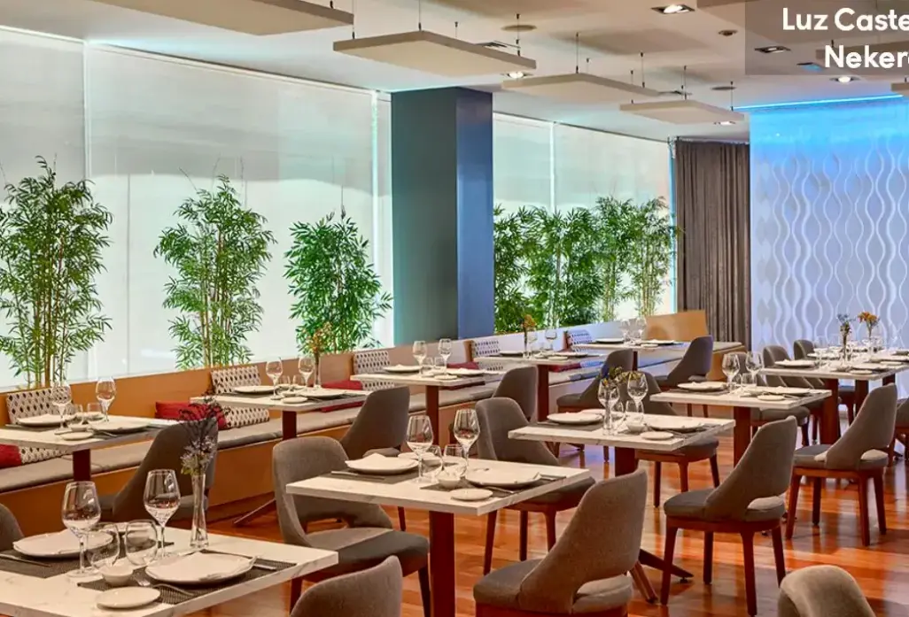 Restauracja i jedzenie w hotelu Luz Castellon