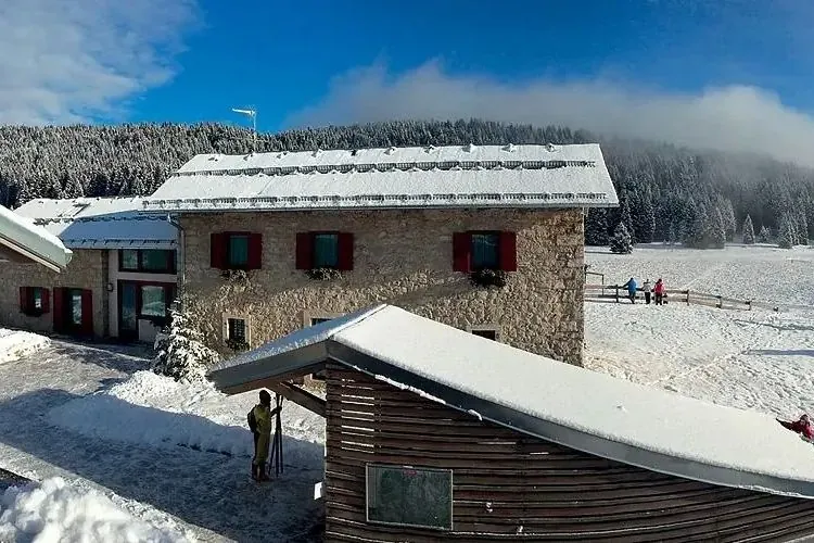 Hotel Malga Millegrobbe