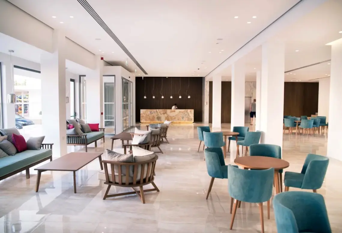 Lobby hotelu Mandali