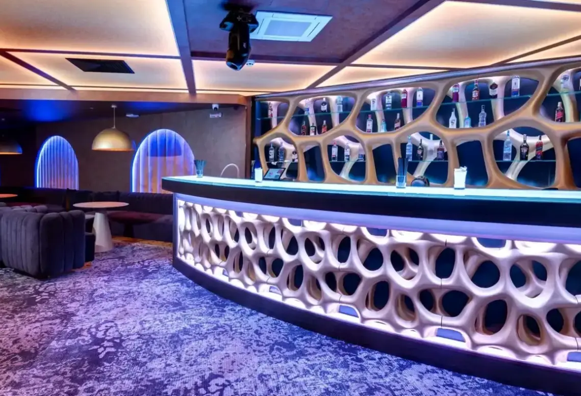 Restauracja i jedzenie w hotelu Marieta Palace