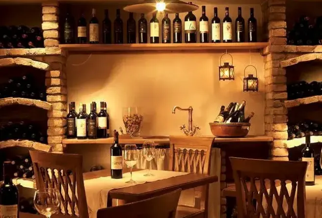 Restauracja i jedzenie w hotelu Monte Giner