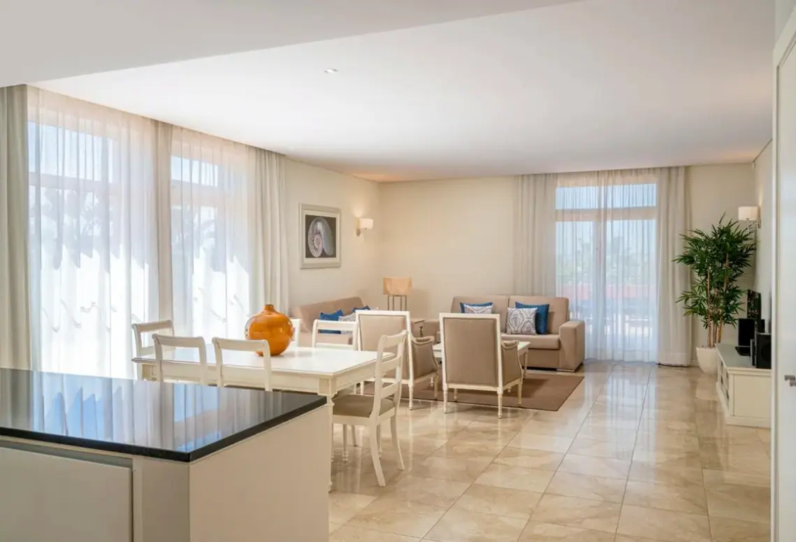 Restauracja i jedzenie w hotelu Monte Santo Resort (Algarve)