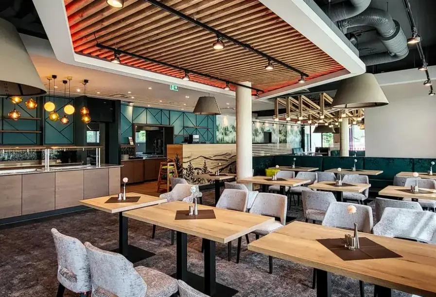 Restauracja i jedzenie w hotelu Mountain View Hotel Willingen BW Signature Collection by Best Western