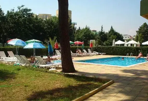 Basen w hotelu Nimfa Russalka