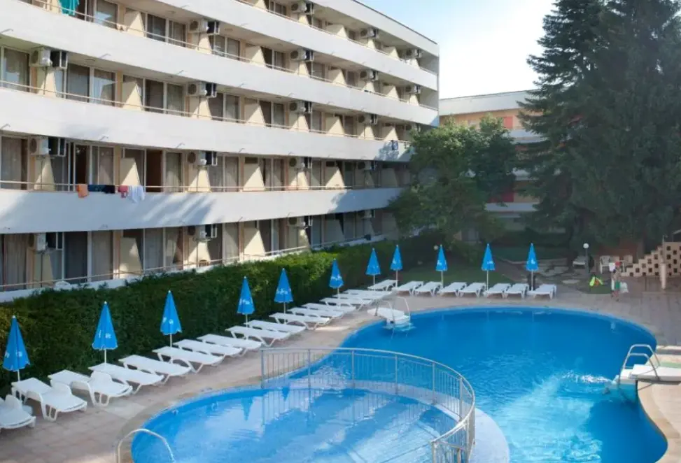 Basen w hotelu Oasis (Albena)