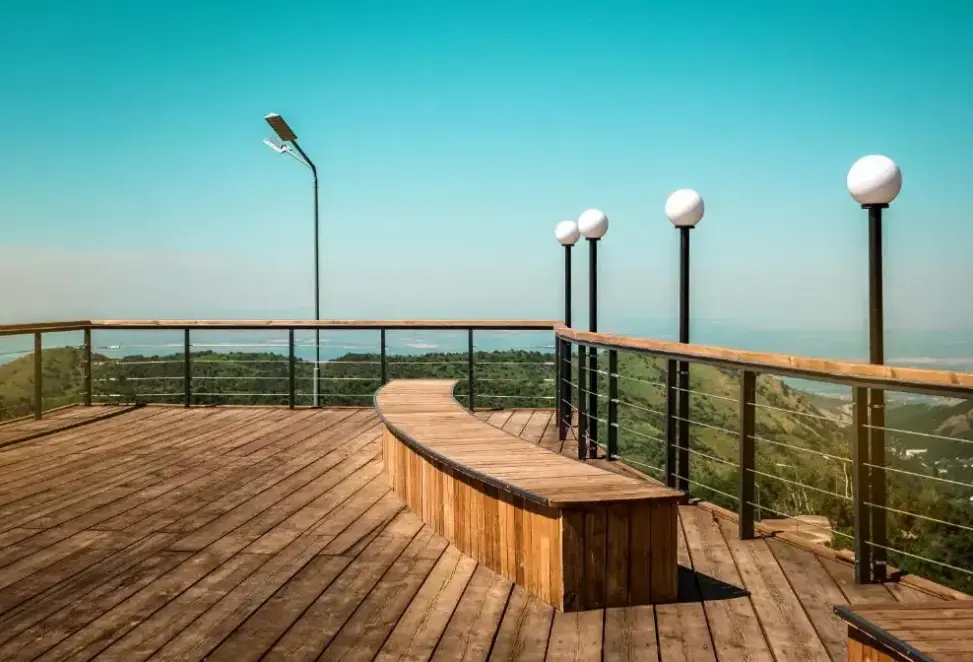 Widok z hotelu Oi Qaragai Mountain Resort