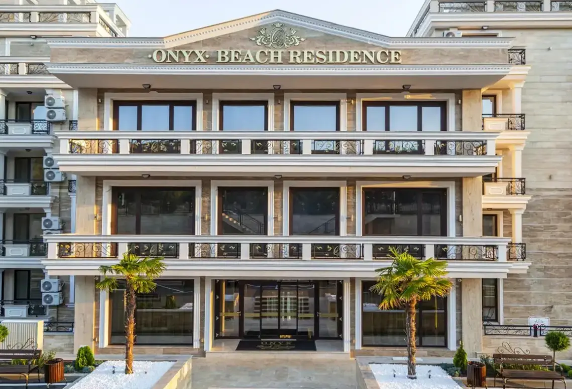 Hotel Onyx Beach Residence