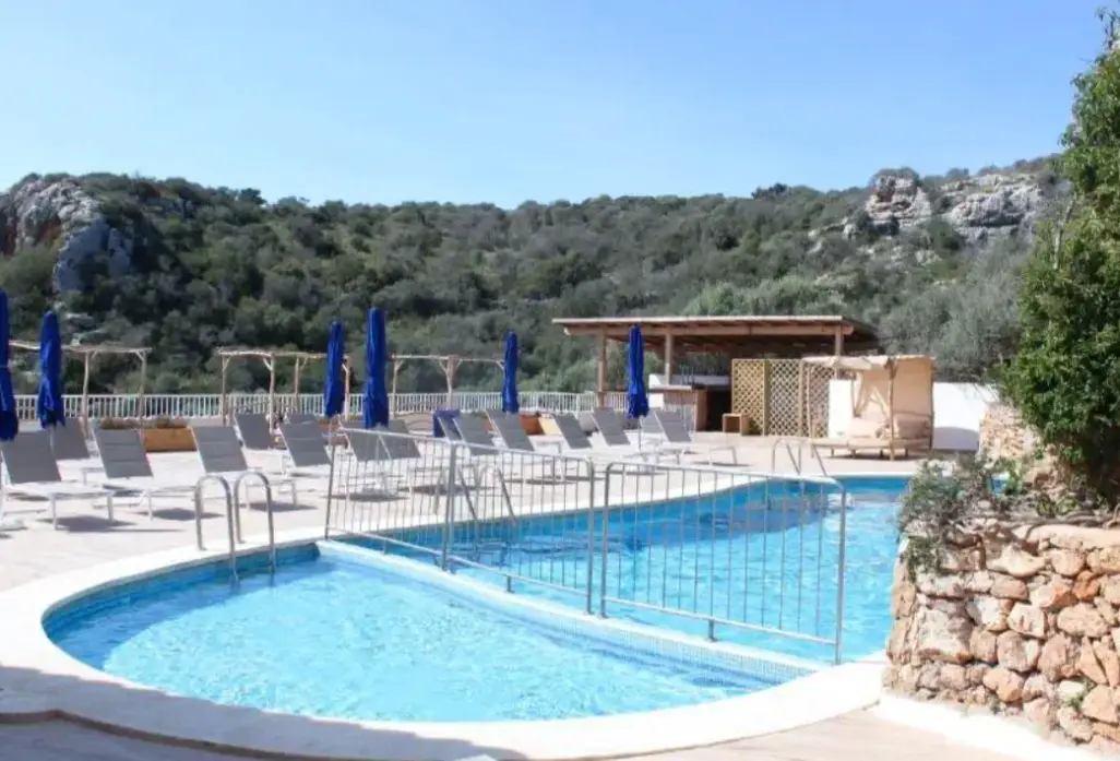 Basen w hotelu Osprey Menorca