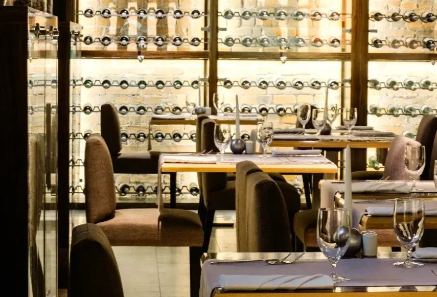 Restauracja i jedzenie w hotelu Q Hotel Grand Cru Gdańsk