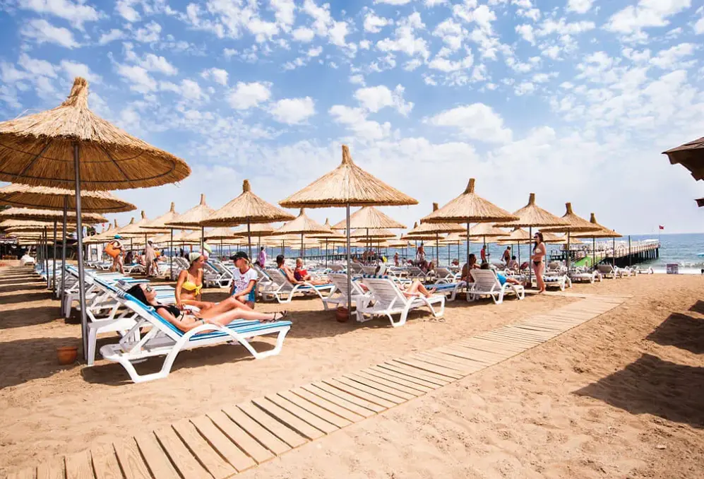 Plaża przy hotelu Quattro Beach Spa