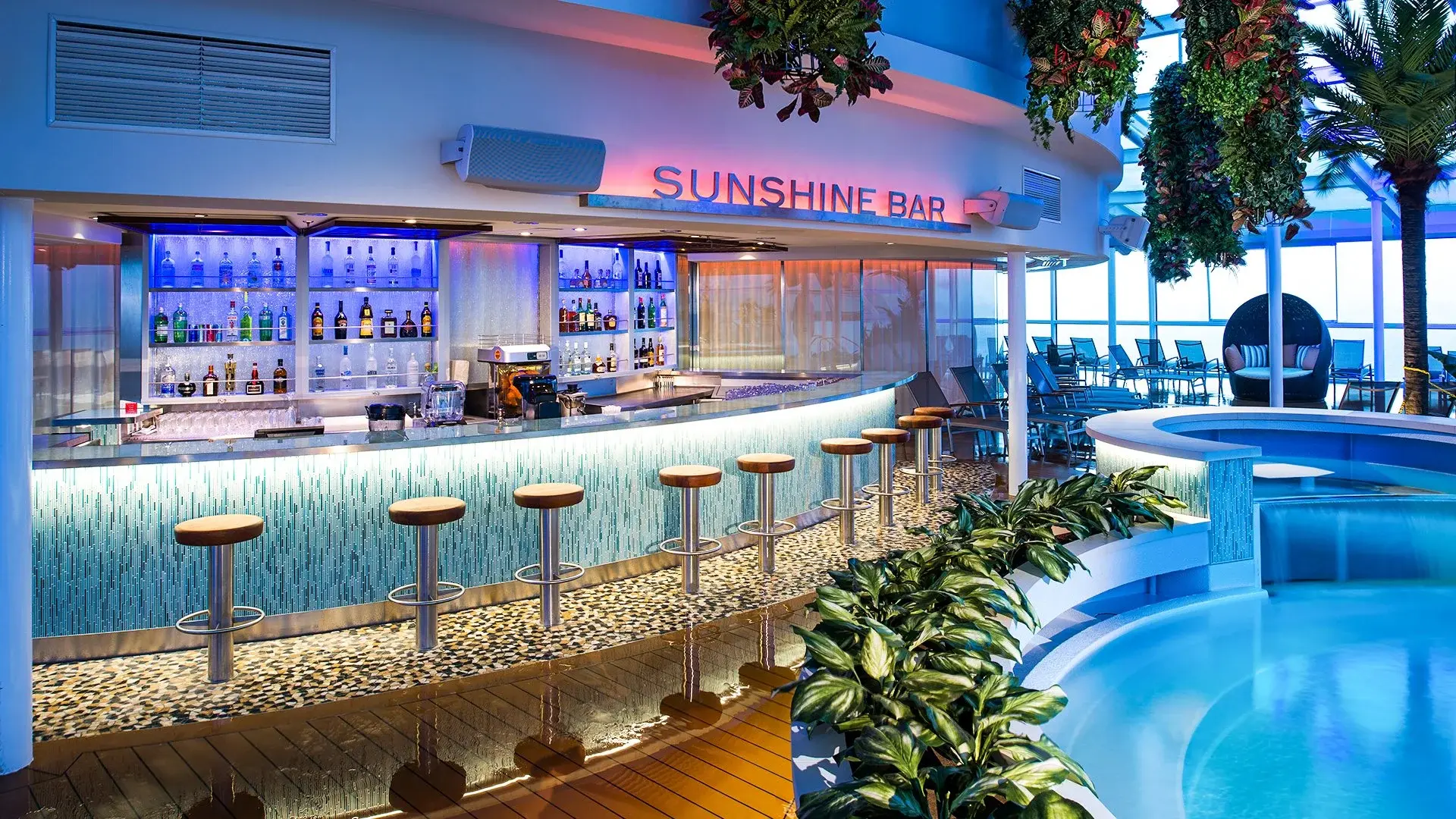 Restauracja i jedzenie w hotelu Rejs Platinum Chiny i Japonia z Hongkongu - Spectrum of the Seas