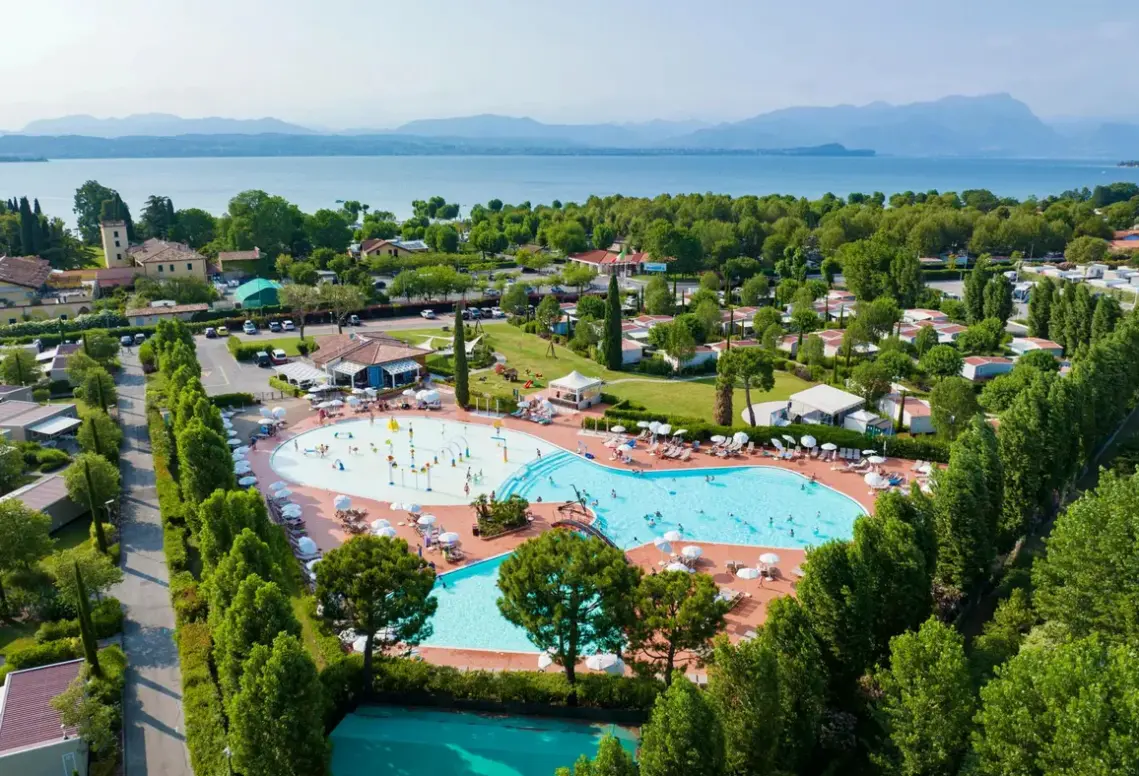 Hotel San Francesco Camping Village (Desenzano del Garda)