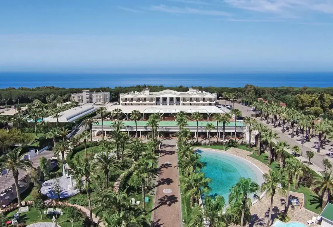 Savoy Beach (Paestum)