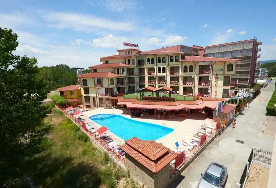 Basen w hotelu Smolyan