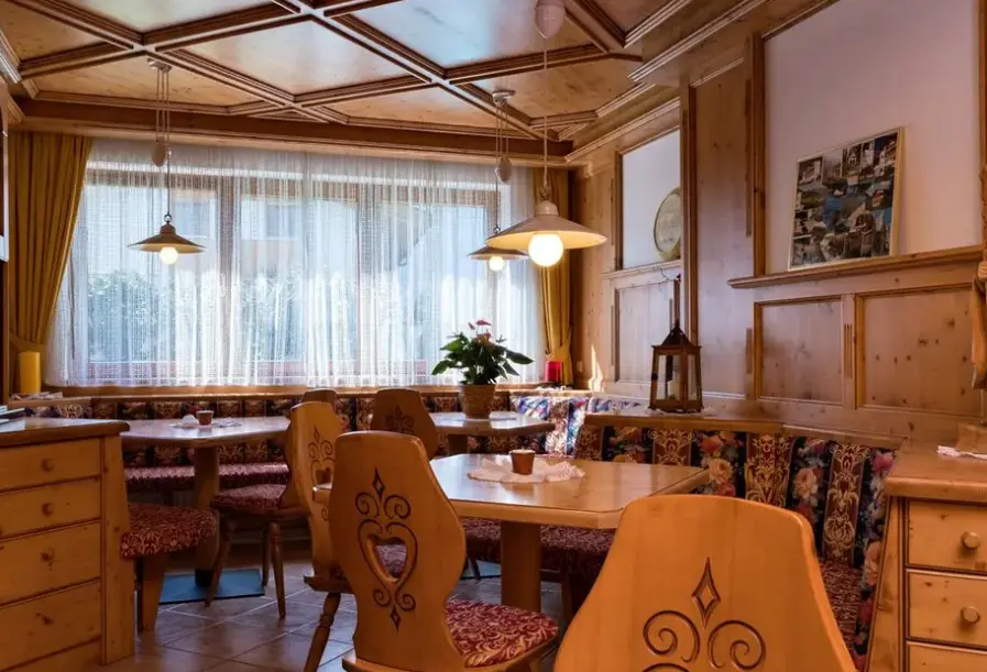 Restauracja i jedzenie w hotelu Stocknerhof