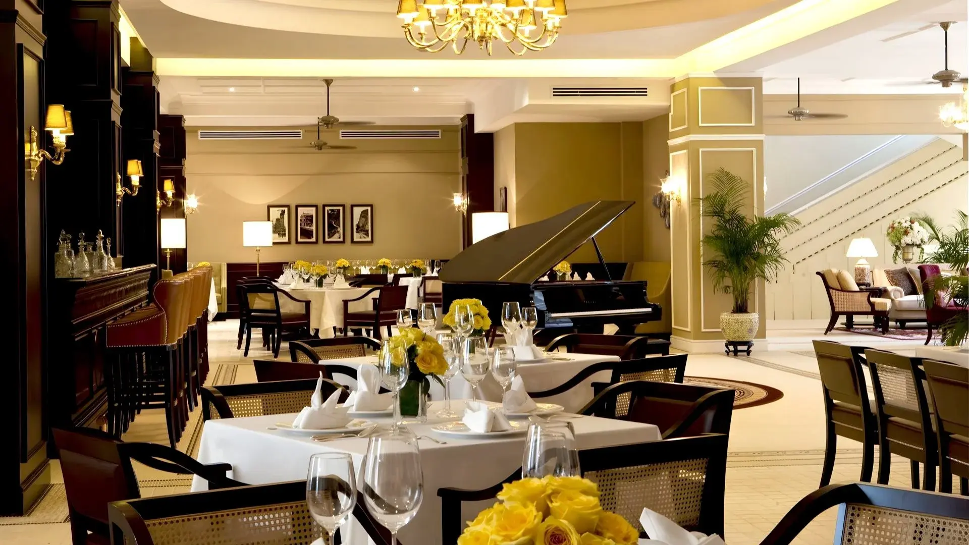 Restauracja i jedzenie w hotelu The Majestic Hotel Kuala Lumpur